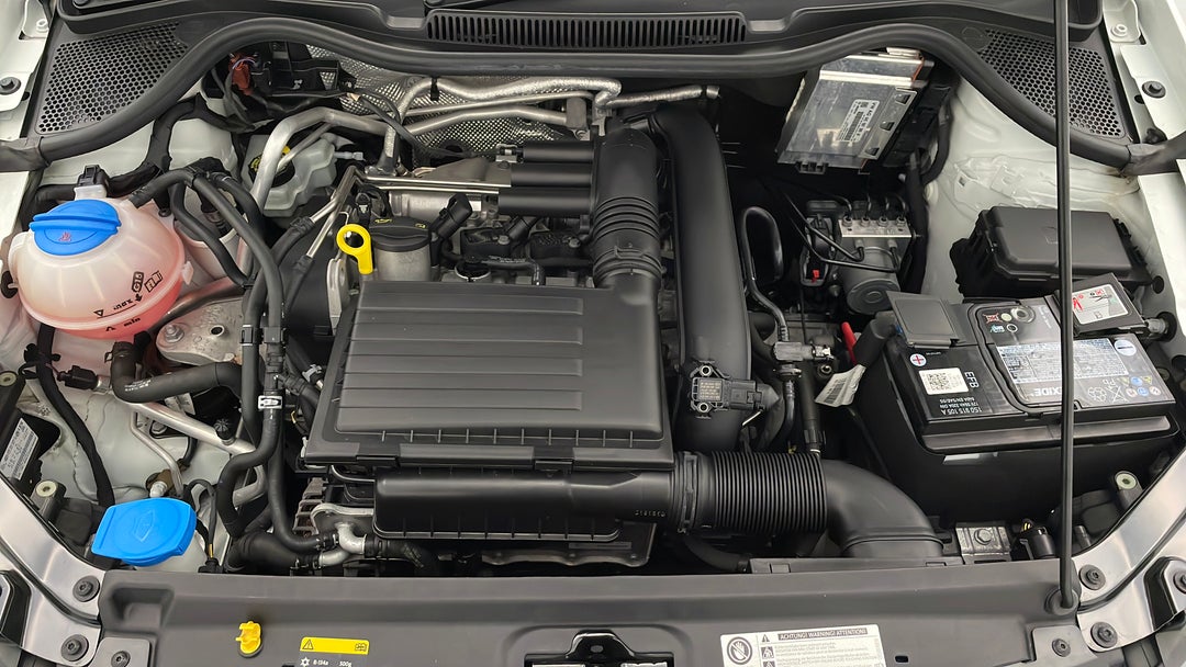 Open Bonnet (Engine)