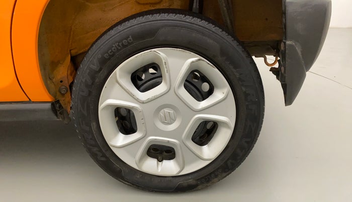 2020 Maruti S PRESSO VXI CNG, CNG, Manual, 71,433 km, Left Rear Wheel
