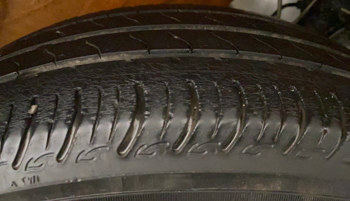 2020 Maruti S PRESSO VXI CNG, CNG, Manual, 71,433 km, Left Rear Tyre Tread