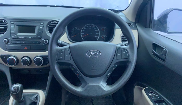 2018 Hyundai Grand i10 MAGNA 1.2 KAPPA VTVT, Petrol, Manual, 27,099 km, Steering Wheel Close Up