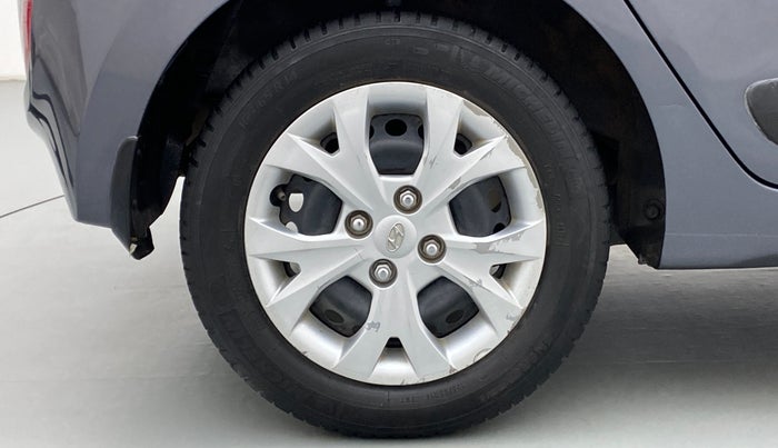 2014 Hyundai Grand i10 SPORTZ 1.2 KAPPA VTVT, Petrol, Manual, 68,053 km, Right Rear Wheel