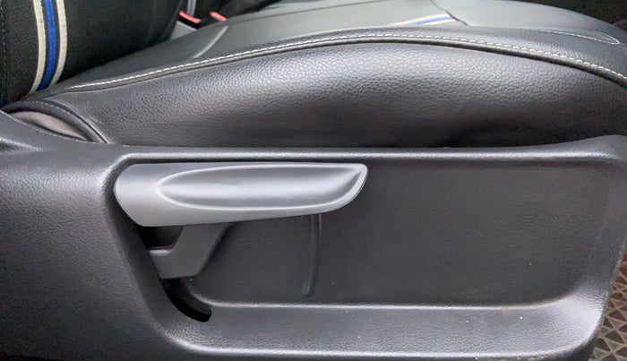2019 Volkswagen Polo COMFORTLINE  CUP EDITION, Petrol, Manual, 11,906 km, Driver Side Adjustment Panel