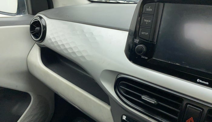 2020 Hyundai GRAND I10 NIOS SPORTZ 1.2 KAPPA VTVT CNG, CNG, Manual, 64,847 km, Dashboard - Minor scratches