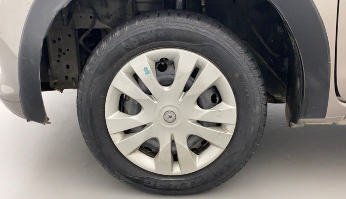 2017 Datsun Go Plus T, Petrol, Manual, 32,528 km, Left Front Wheel