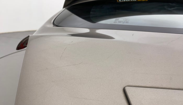 2017 Datsun Go Plus T, Petrol, Manual, 32,528 km, Dicky (Boot door) - Minor scratches