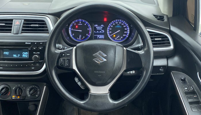 2017 Maruti S Cross DELTA 1.3, Diesel, Manual, 50,669 km, Steering Wheel Close Up