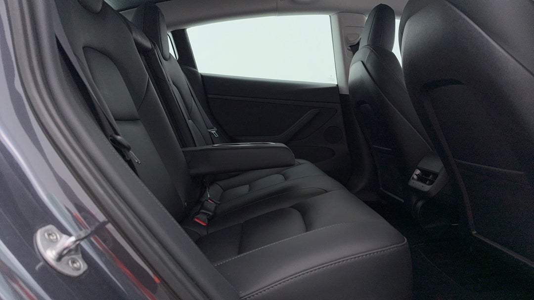2023 Tesla Model 3 Long Range, Automatic, 39494 km, Right Side Rear Door Cabin View