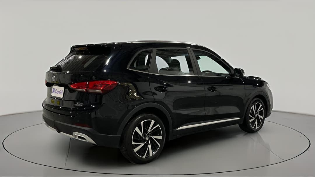 2024 MG ZS Hybrid+ Essence, Automatic, 26136 km, Right Back Diagonal (45- Degree) View