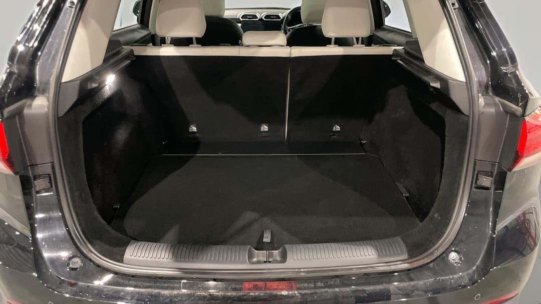 2024 MG ZS Hybrid+ Essence, Automatic, 26136 km, Boot Inside View