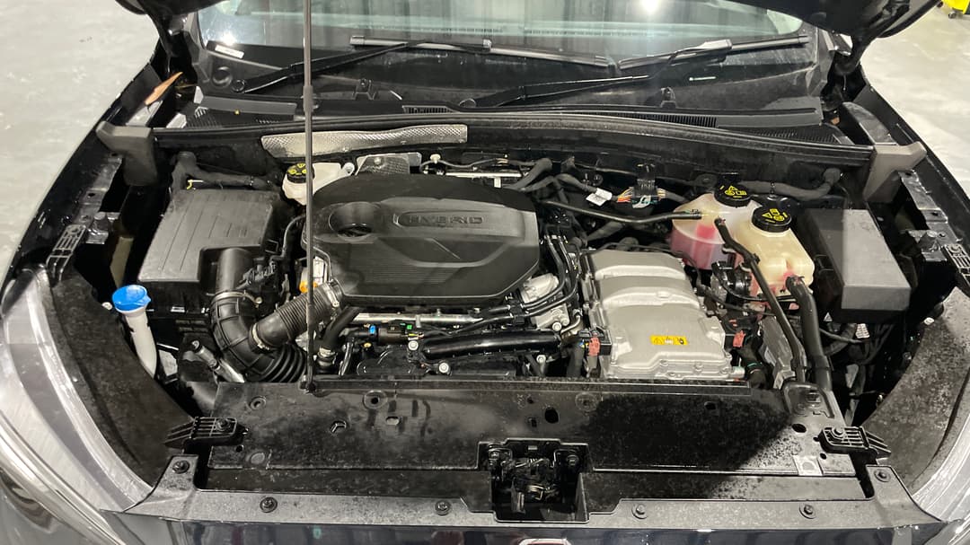 2024 MG ZS Hybrid+ Essence, Automatic, 26136 km, Open Bonnet (Engine)