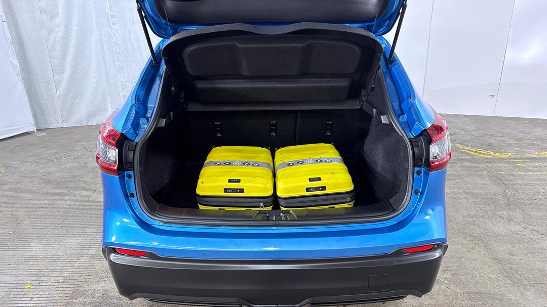 2020 Nissan Qashqai St+, Automatic, 110188 km, Boot Inside View with Luggage