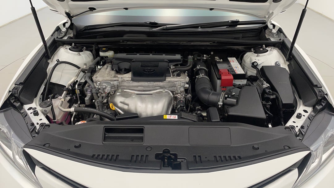 Open Bonnet (Engine)