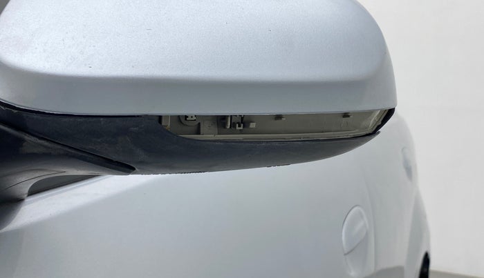 2019 Hyundai NEW SANTRO SPORTZ MT, Petrol, Manual, 53,855 km, Left rear-view mirror - Indicator light has minor damage
