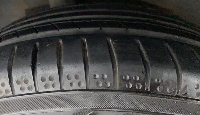 2016 Honda City SV MT PETROL, Petrol, Manual, 68,794 km, Right Rear Tyre Tread