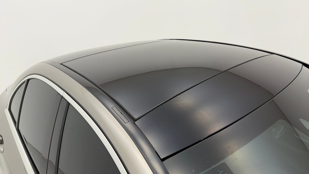 2019 Mercedes-benz C200 C200, Automatic, 41988 km, Roof/Sunroof View