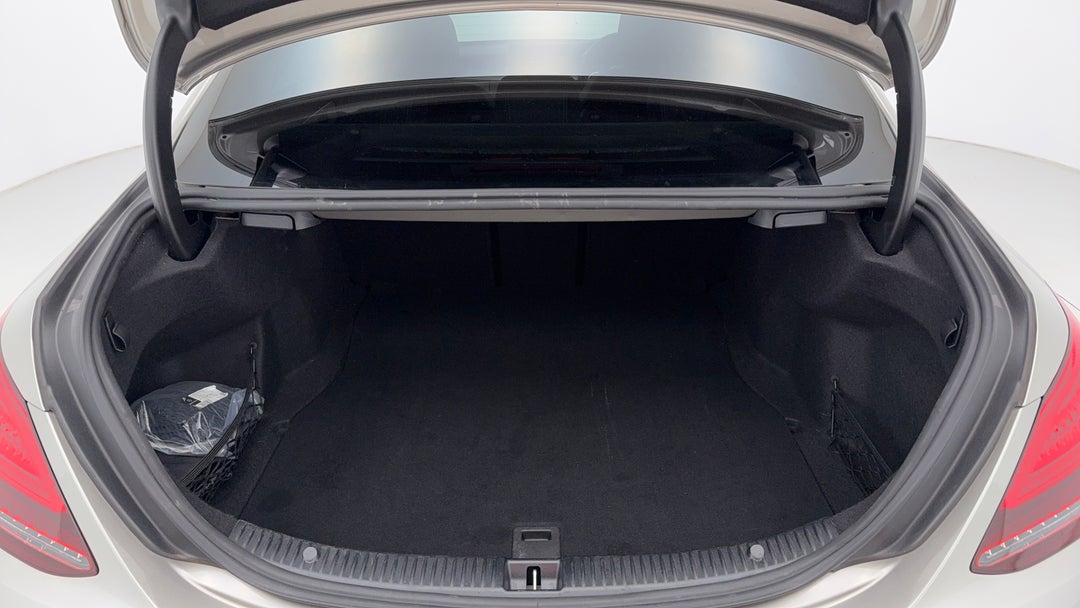 2019 Mercedes-benz C200 C200, Automatic, 41988 km, Boot Inside View