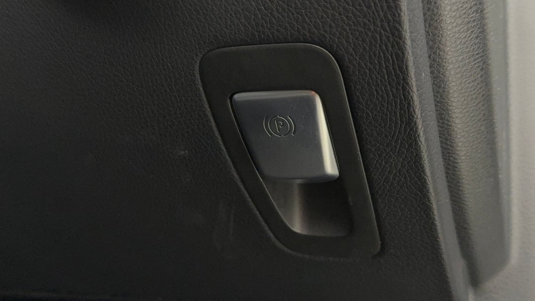 2019 Mercedes-benz C200 C200, Automatic, 41988 km, Handbrake