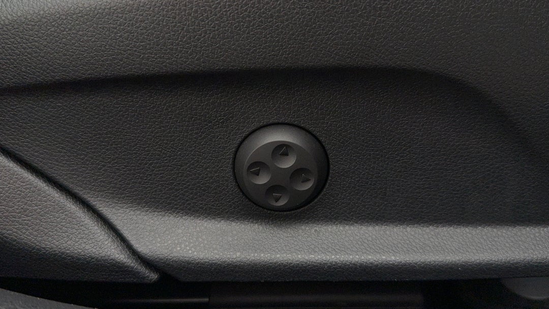 2019 Mercedes-benz C200 C200, Automatic, 41988 km, Drivers Side Adjustment Panel