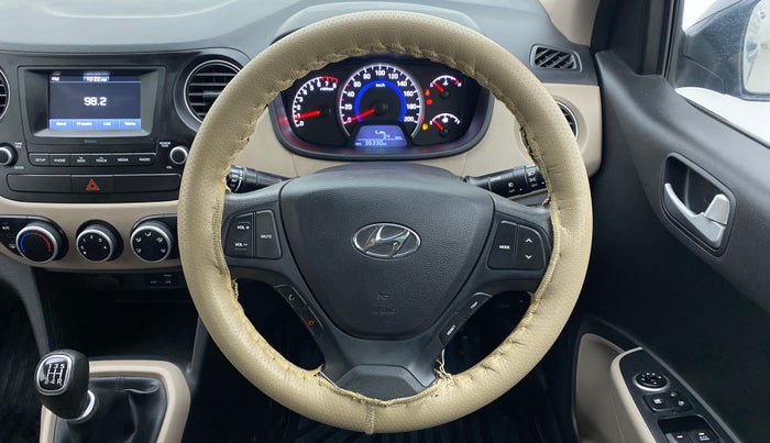 2017 Hyundai Grand i10 SPORTZ 1.2 KAPPA VTVT, Petrol, Manual, 36,397 km, Steering Wheel Close Up