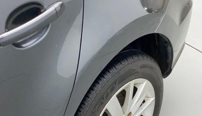 2016 Volkswagen Ameo HIGHLINE DSG 1.5 DIESEL , Diesel, Automatic, 84,695 km, Left quarter panel - Minor scratches