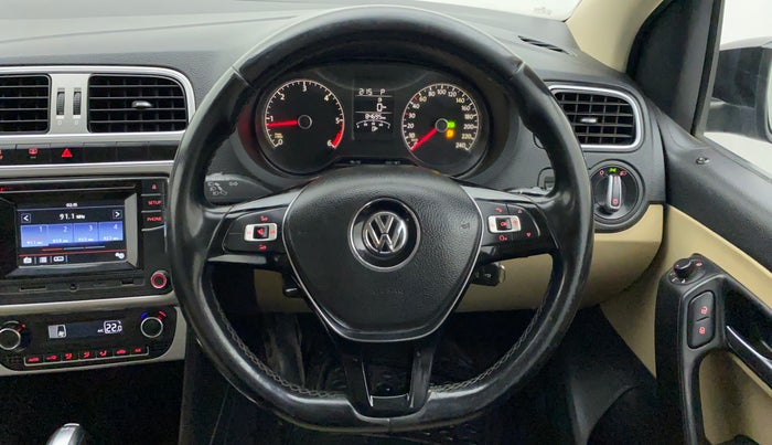 2016 Volkswagen Ameo HIGHLINE DSG 1.5 DIESEL , Diesel, Automatic, 84,695 km, Steering Wheel Close Up