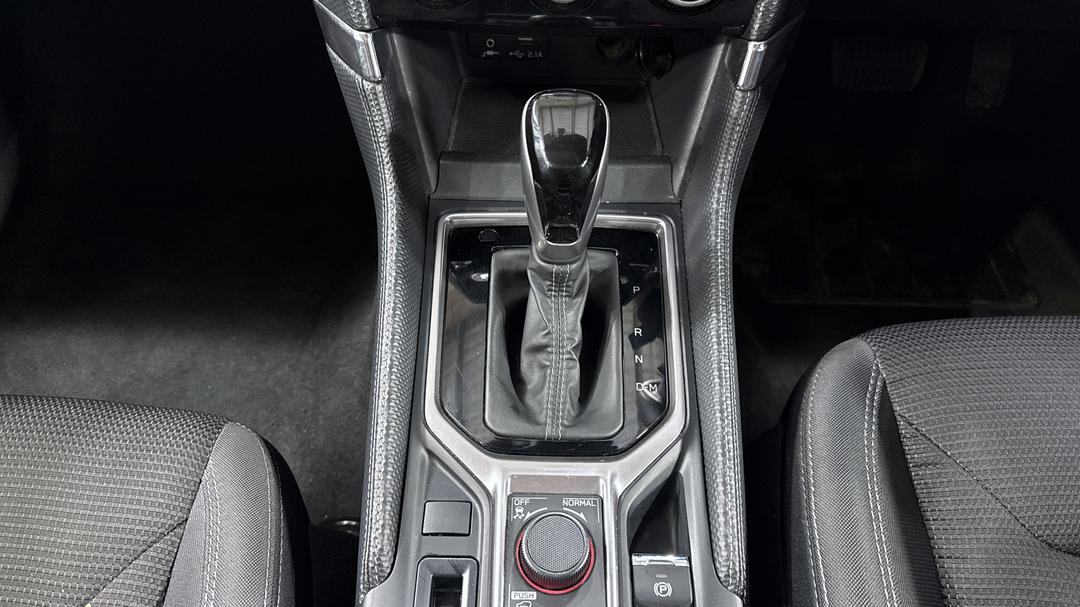 2024 Subaru Forester 2.5i (AWD), Automatic, 53825 km, Gear Lever 