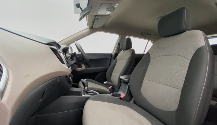 2017 Hyundai Creta 1.6 CRDI SX PLUS AUTO, Diesel, Automatic, 31,988 km, Right Side Front Door Cabin