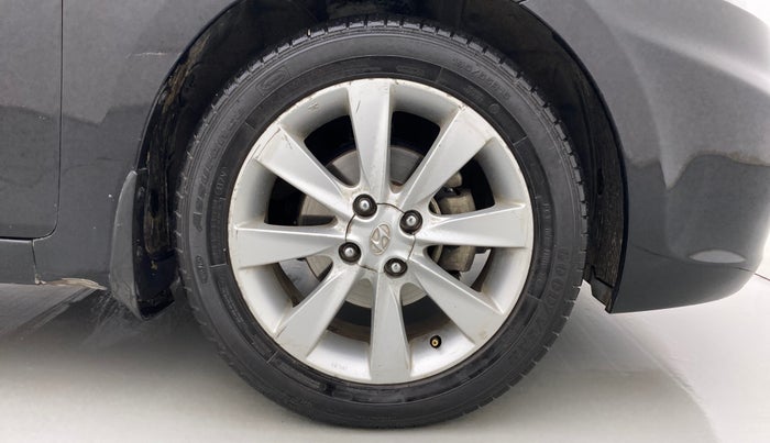 2012 Hyundai Verna FLUIDIC 1.6 VTVT SX, Petrol, Manual, 61,689 km, Right Front Wheel