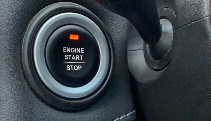 2019 MG HECTOR SHARP DCT PETROL, Petrol, Automatic, 33,329 km, Keyless Start/ Stop Button
