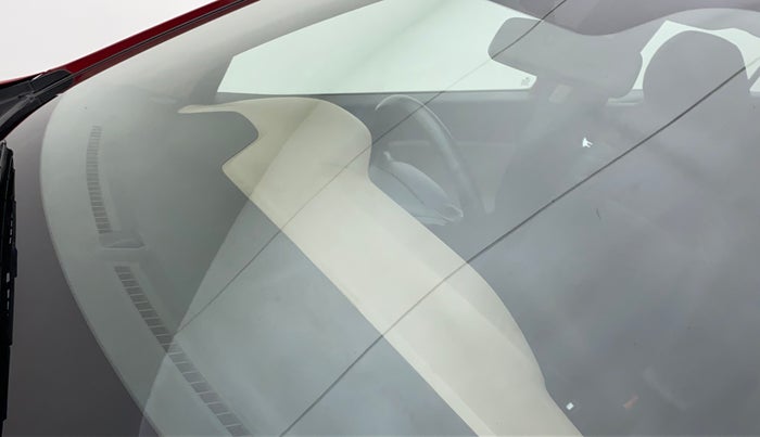 2018 Hyundai Elite i20 MAGNA EXECUTIVE 1.2, Petrol, Manual, 37,132 km, Front windshield - Minor spot on windshield
