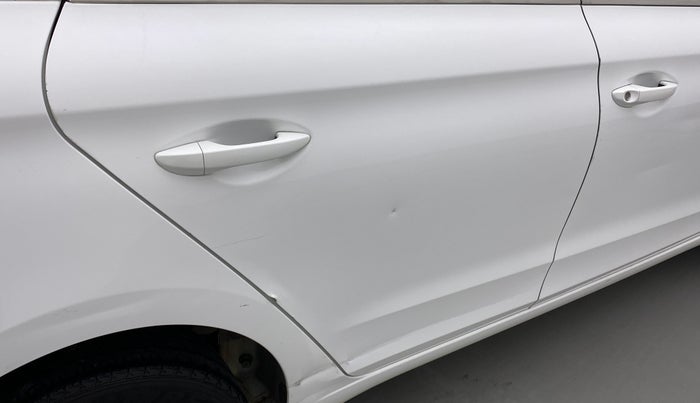 2019 Hyundai Elite i20 SPORTZ PLUS 1.2, Petrol, Manual, 52,939 km, Right rear door - Slightly dented