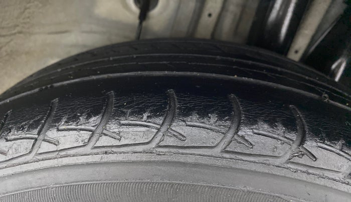 2019 Hyundai Elite i20 SPORTZ PLUS 1.2, Petrol, Manual, 52,939 km, Left Rear Tyre Tread