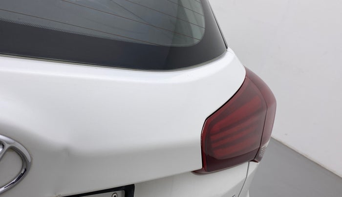 2019 Hyundai Elite i20 SPORTZ PLUS 1.2, Petrol, Manual, 52,939 km, Dicky (Boot door) - Slightly dented