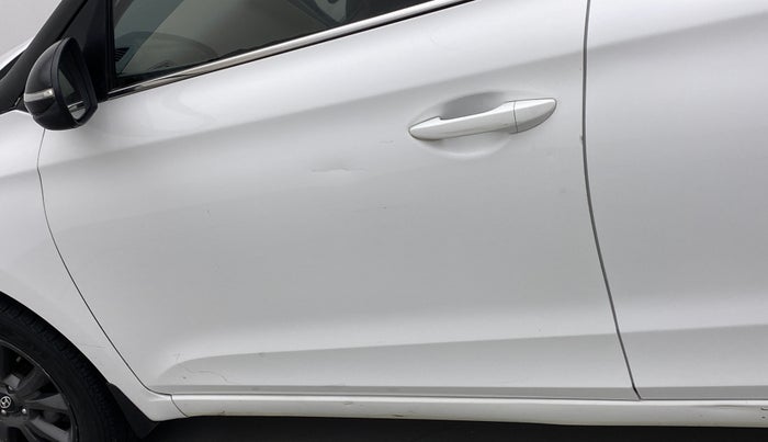 2019 Hyundai Elite i20 SPORTZ PLUS 1.2, Petrol, Manual, 52,939 km, Front passenger door - Paint has faded