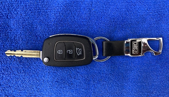 2019 Hyundai Elite i20 SPORTZ PLUS 1.2, Petrol, Manual, 52,939 km, Key Close Up