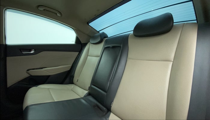 2020 Hyundai Verna SX (O) 1.5 CRDI, Diesel, Manual, 73,029 km, Right Side Rear Door Cabin