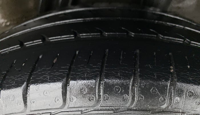 2016 Honda Jazz 1.2 S MT, Petrol, Manual, 39,670 km, Left Rear Tyre Tread