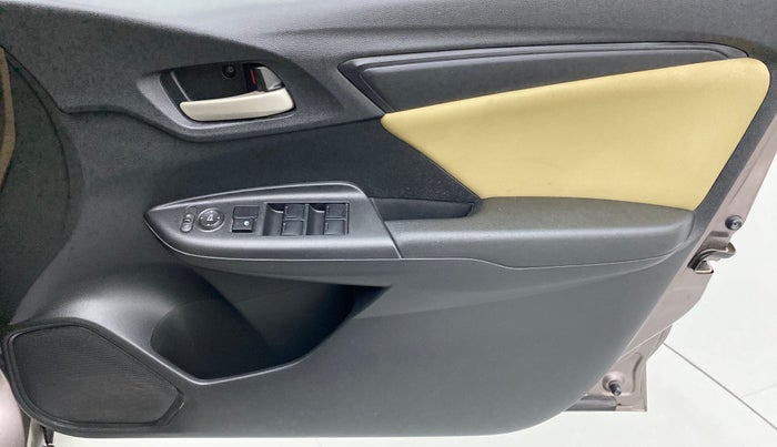 2016 Honda Jazz 1.2 S MT, Petrol, Manual, 39,670 km, Driver Side Door Panels Control