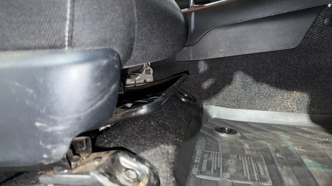 2023 Toyota Hilux Sr5 (4x4), Automatic, 89302 km, Drivers Side Adjustment Panel