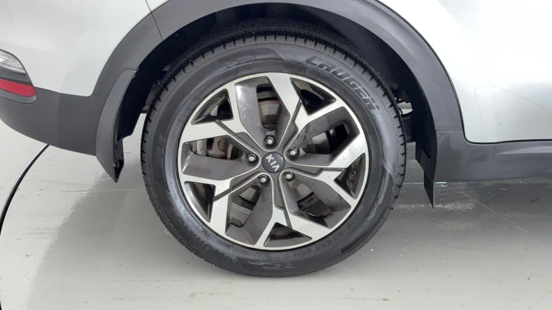 2019 Kia Sportage Sli (FWD), Automatic, 82881 km, Right Rear Wheel