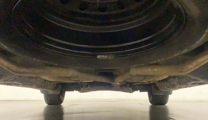2018 Mahindra XUV500 W6, Diesel, Manual, 66,572 km, Rear Underbody