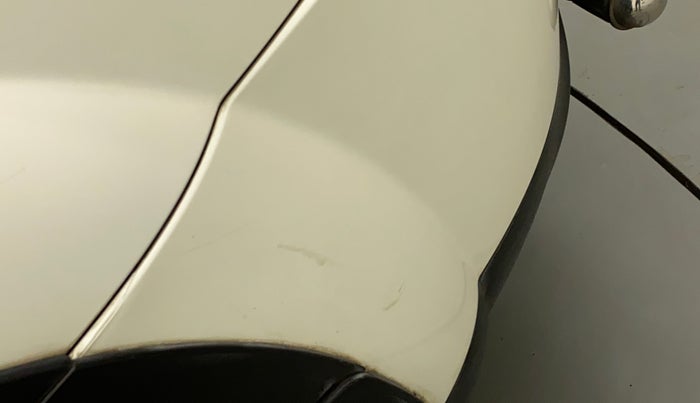2018 Mahindra XUV500 W6, Diesel, Manual, 66,572 km, Rear bumper - Minor scratches