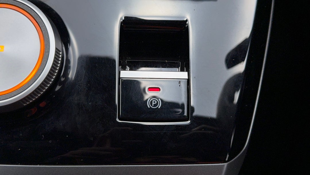 2023 MG Mg4 Xpower, Automatic, 21530 km, Handbrake