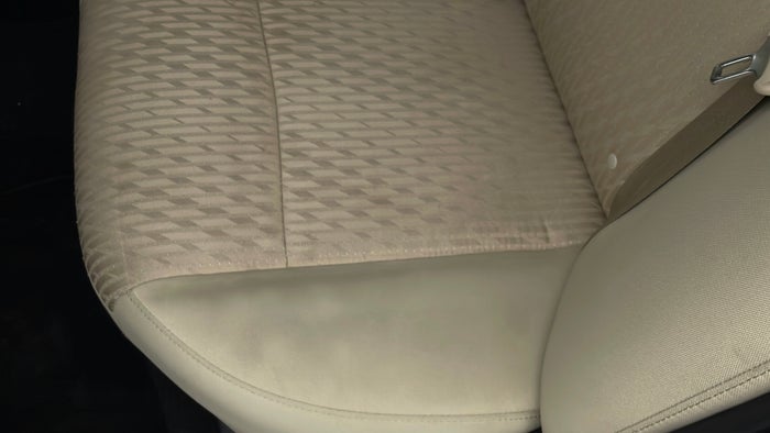 NISSAN ALTIMA-Seat 2nd row LHS Stain