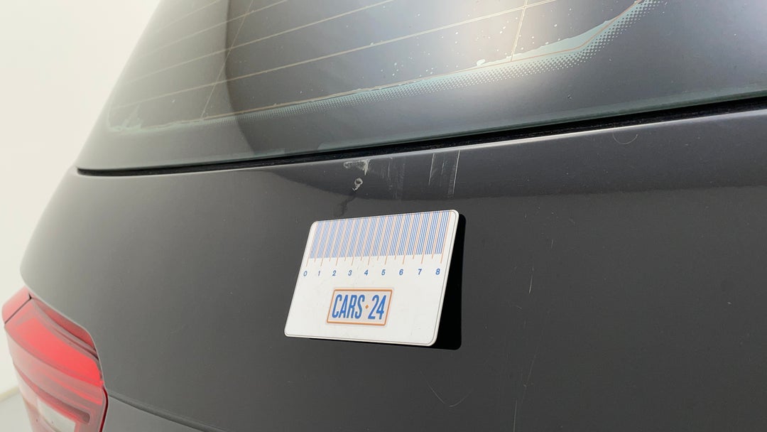 Boot / Tailgate Tailgate Scratch