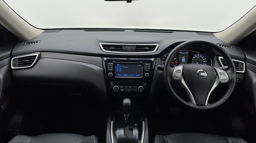 2016 Nissan X-trail St-l (4x4), Automatic, 135244 km, Dashboard View