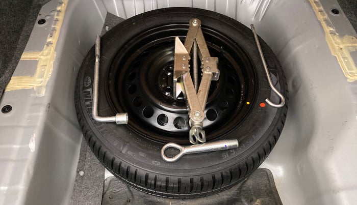 2018 Honda City V MT PETROL, Petrol, Manual, 50,426 km, Spare Tyre
