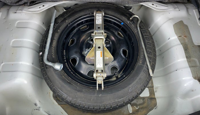 2019 Maruti Alto K10 VXI P, Petrol, Manual, 38,942 km, Spare Tyre