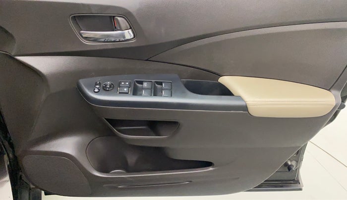 2016 Honda CRV 2.4L 2WD AT, Petrol, Automatic, 1,00,440 km, Driver Side Door Panels Control