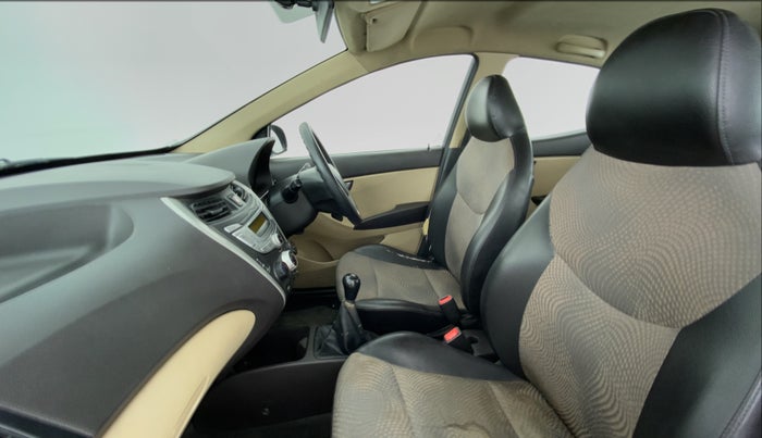 2016 Hyundai Eon SPORTZ, Petrol, Manual, 45,894 km, Right Side Front Door Cabin